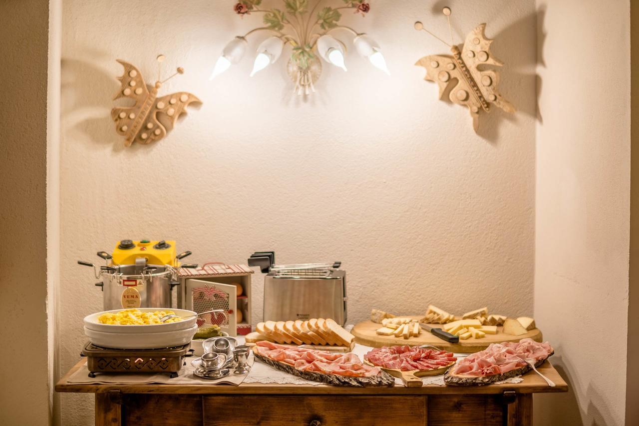Pineta Pastry Hotel 4*