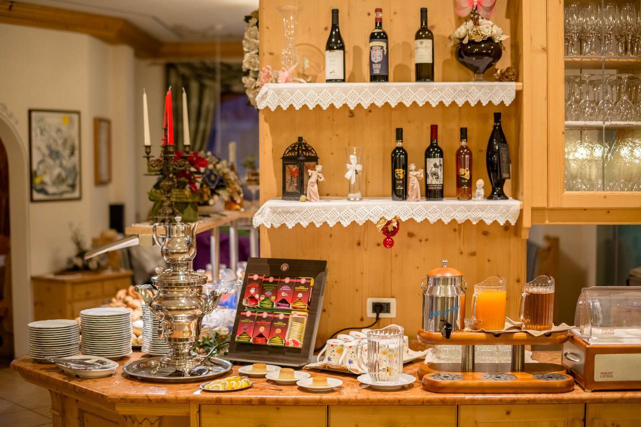 Pineta Pastry Hotel 4*